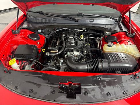 Used 2019 Dodge Charger R/T RWD image 25