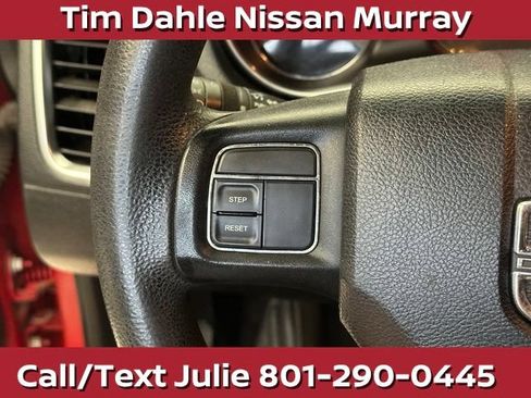 Used 2012 Dodge Avenger SE FWD image 23