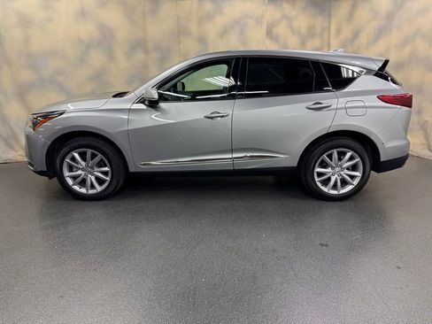 Used 2024 Acura RDX SH-AWD image 3