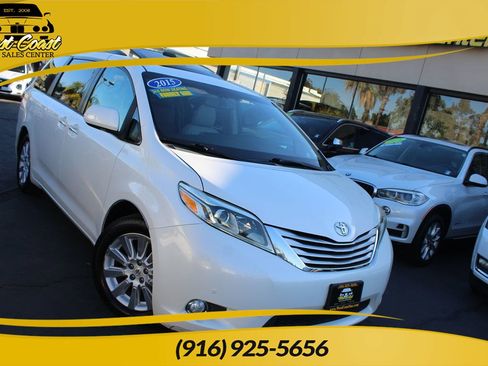 Used 2015 Toyota Sienna Limited Premium FWD image 1
