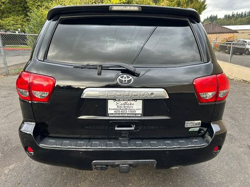 Used 2012 Toyota Sequoia Platinum image 7
