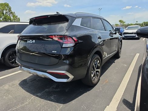 Certified 2023 Kia Sportage EX AWD/4WD image 18