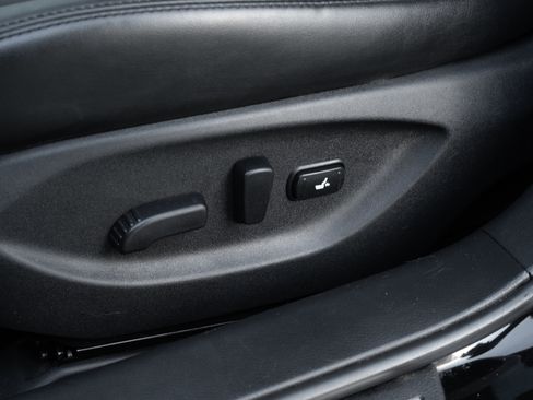 Used 2018 INFINITI Q50 Luxe w/ Essential Package (3.0T Luxe) image 21