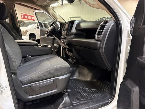 Used 2019 RAM 2500 Tradesman AWD/4WD image 34