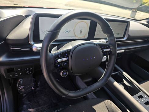 Used 2024 Hyundai Ioniq 6 SE RWD image 25