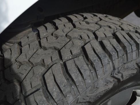 Used 2013 Ford F150 FX4 w/ FX Appearance Pkg image 7