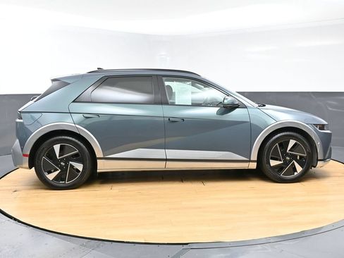 Used 2025 Hyundai Ioniq 5 Limited RWD image 8