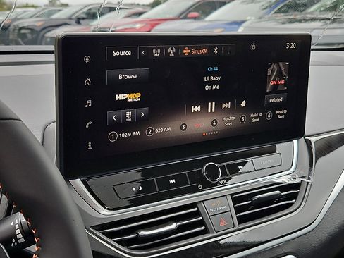 New 2025 Nissan Altima 2.5 SR w/ SR Premium Package image 15