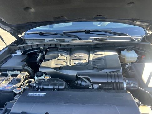 Certified 2022 Nissan Armada SL w/ Captain's Chairs Package image 12