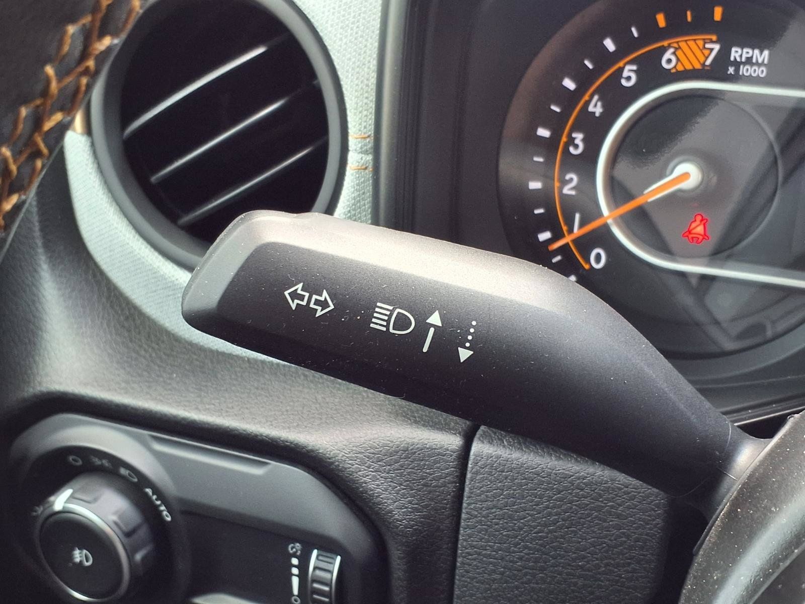 Used 2024 Jeep Wrangler Sport AWD/4WD image 16