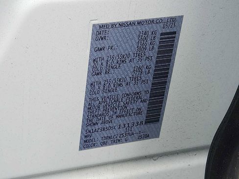 Certified 2025 Nissan Murano SV AWD/4WD image 27