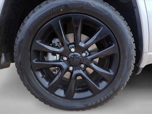 Used 2018 Jeep Grand Cherokee Altitude image 7