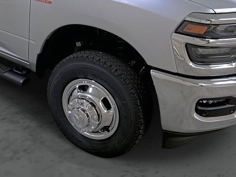 New 2026 RAM 3500 Tradesman AWD/4WD image 14
