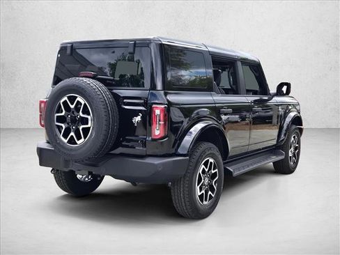 New 2026 Ford Bronco Outer Banks AWD/4WD image 2