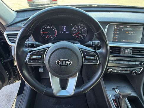 Used 2020 Kia Optima S FWD image 18