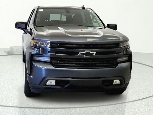 Used 2020 Chevrolet Silverado 1500 RST AWD/4WD image 2