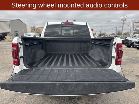 Used 2022 RAM 1500 Laramie AWD/4WD image 17