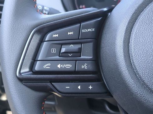 Used 2025 Subaru Crosstrek 2.5i Limited image 24