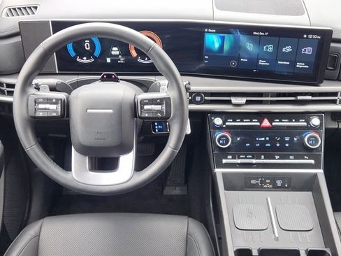 Used 2025 Hyundai Santa Fe SEL image 26