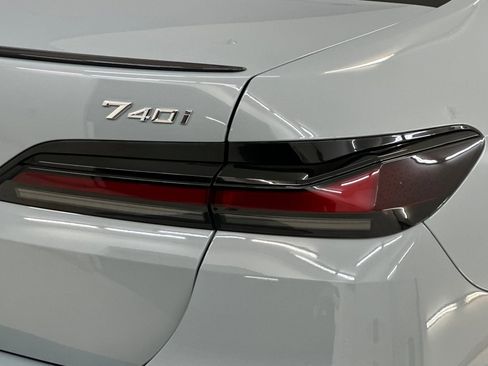 New 2026 BMW 740i w/ Premium Package image 12