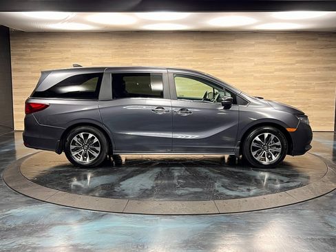 Used 2024 Honda Odyssey EX-L image 10