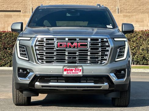 New 2026 GMC Yukon XL Denali w/ Sun & Power Step Package image 9