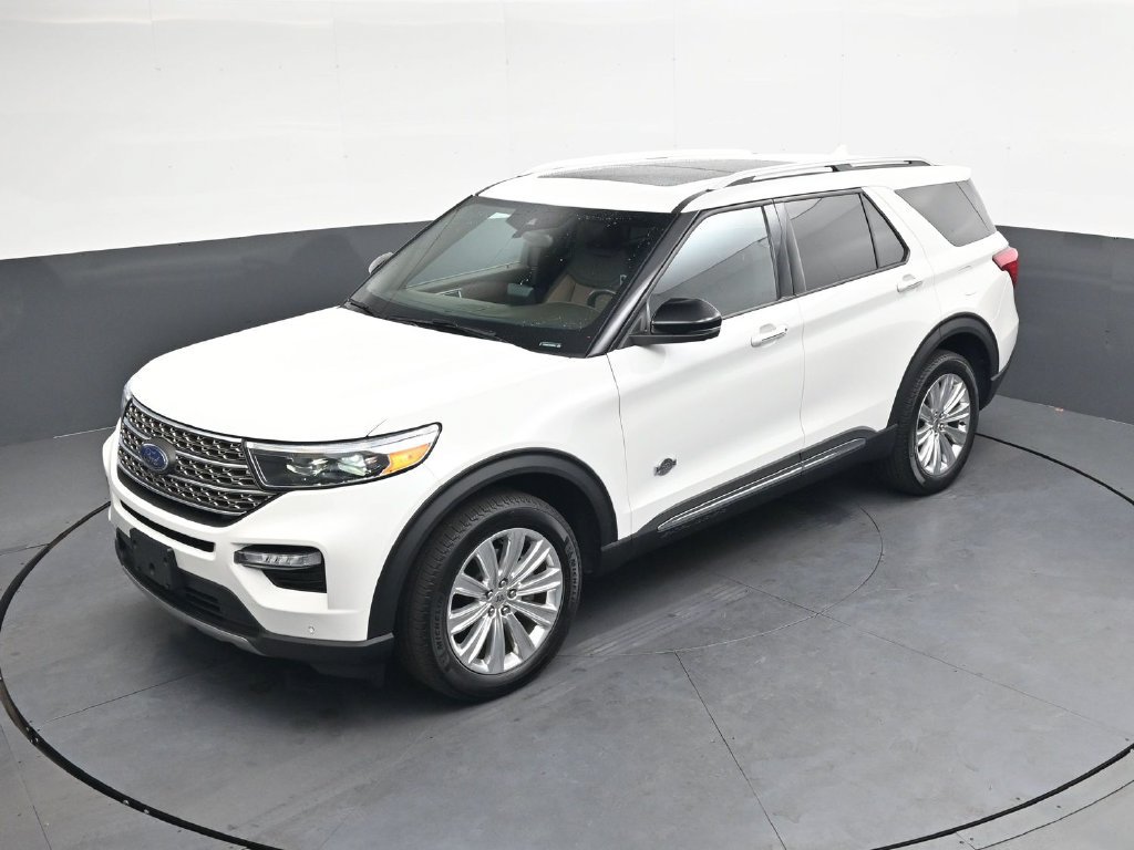 Used 2023 Ford Explorer King Ranch w/ Technology Package AWD/4WD image 27