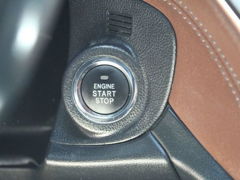 Used 2021 Subaru Outback Touring w/ Popular Package #2 AWD/4WD image 20