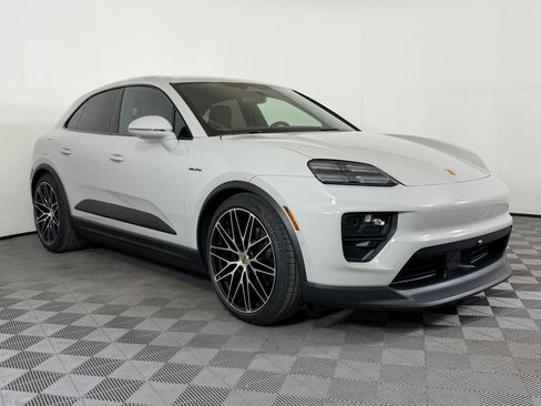 New 2026 Porsche Macan Electric image 8