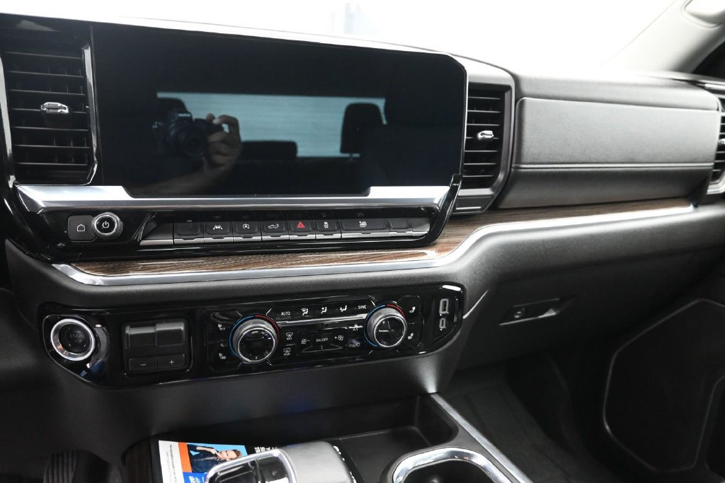 Used 2025 Chevrolet Silverado 1500 RST w/ LPO, Liner Protection Package AWD/4WD image 12
