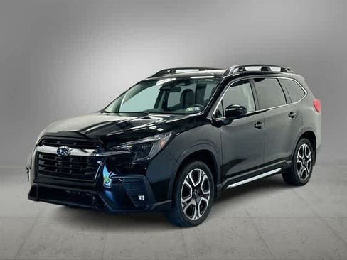 Certified 2025 Subaru Ascent Limited AWD/4WD image 1