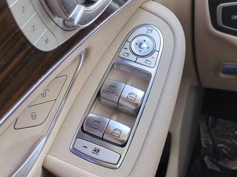 Used 2020 Mercedes-Benz GLC 300 image 22