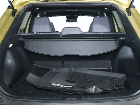 Used 2023 Toyota Corolla Cross SE image 29