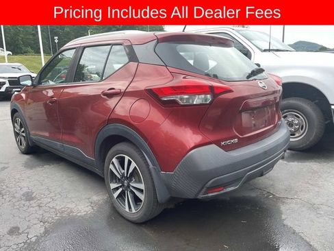Used 2019 Nissan Kicks SV FWD image 5