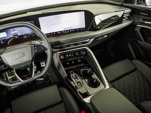 New 2026 Audi SQ5 Premium Plus AWD/4WD image 14