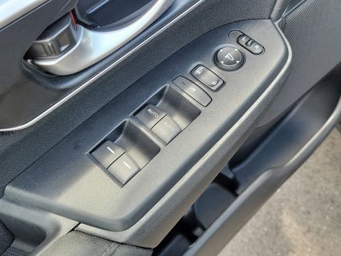 Used 2018 Honda CR-V EX image 14