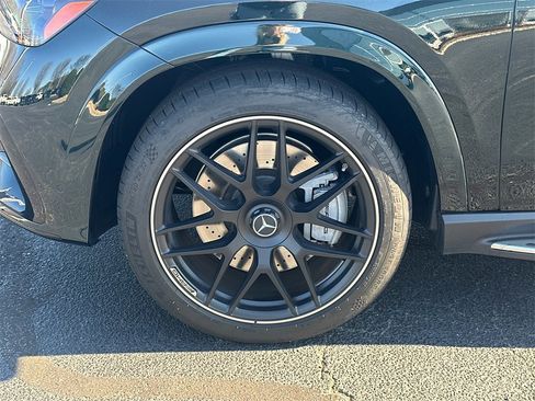 Certified 2025 Mercedes-Benz GLE 53 AMG 4MATIC image 12