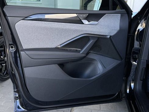 New 2026 Volkswagen Tiguan S image 9