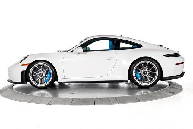 Used 2026 Porsche 911 GT3 RWD image 2