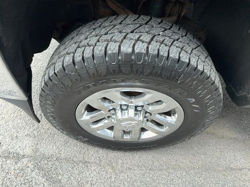 Used 2015 Chevrolet Silverado 2500 LTZ w/ LTZ Plus Package AWD/4WD image 4