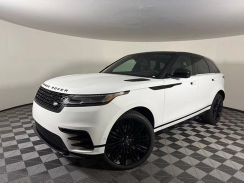 Used 2026 Land Rover Range Rover Velar Dynamic SE AWD/4WD image 2