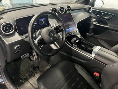 Used 2023 Mercedes-Benz GLC 300 4MATIC image 7