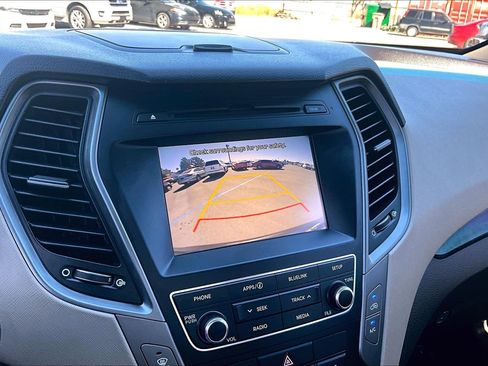 Used 2019 Honda CR-V LX image 21