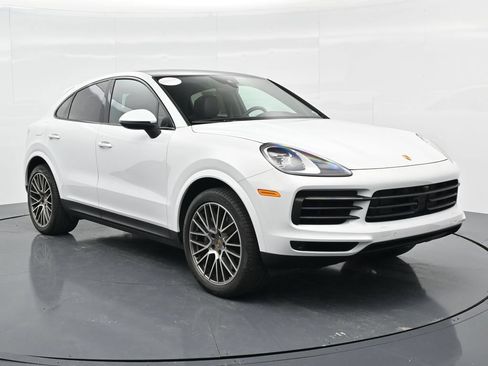 Certified 2022 Porsche Cayenne Platinum Edition AWD/4WD image 9
