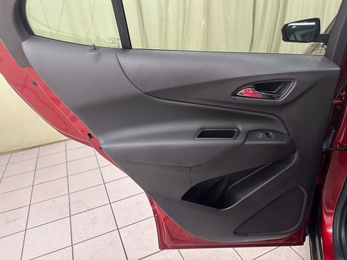 Certified 2024 Chevrolet Equinox LT w/ LPO, Floor Liner Package image 34