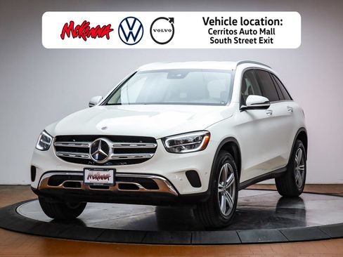 Used 2022 Mercedes-Benz GLC 300 image 1