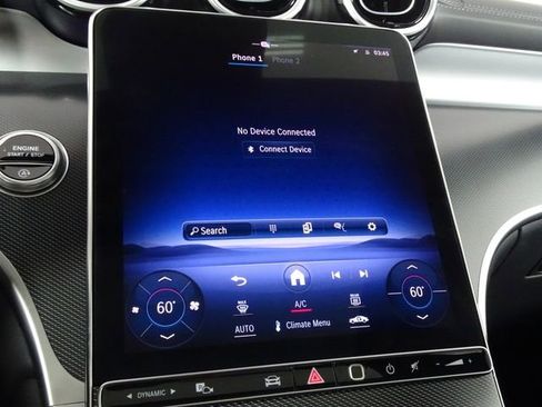 Used 2024 Mercedes-Benz GLC 300 image 32