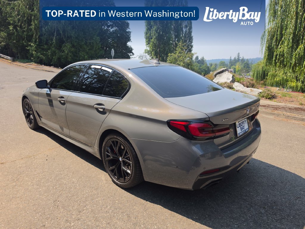 Used 2022 BMW 530i xDrive w/ M Sport Package AWD/4WD image 7