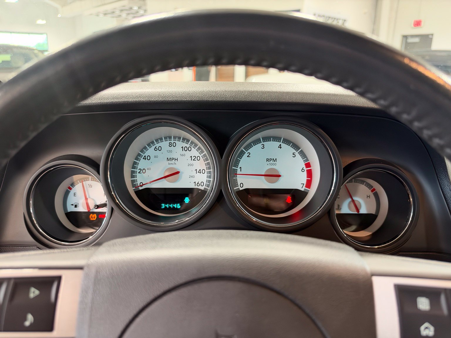 Used 2010 Dodge Challenger R/T RWD image 24