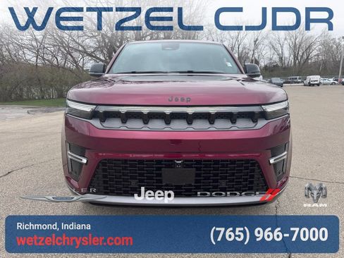 New 2026 Jeep Grand Wagoneer L Limited AWD/4WD image 4